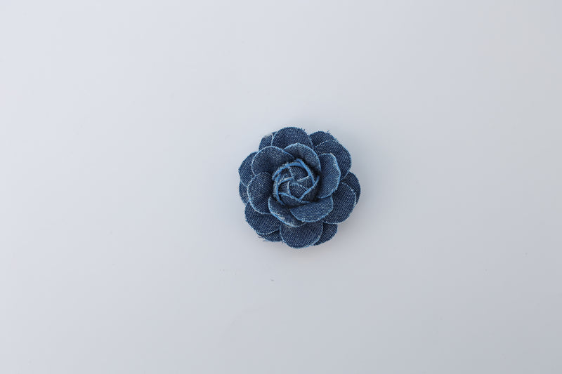 524 DAZZLE DENIM FLOWER CLIP