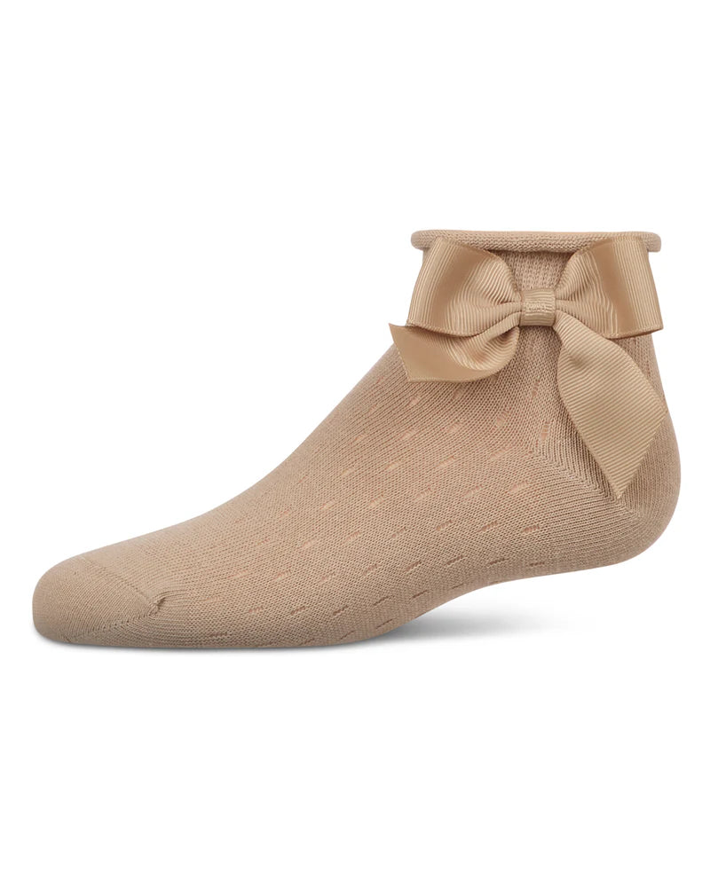 MKF-6081 MEMOI DROP STITCH SCALLOP ANKLE SOCK