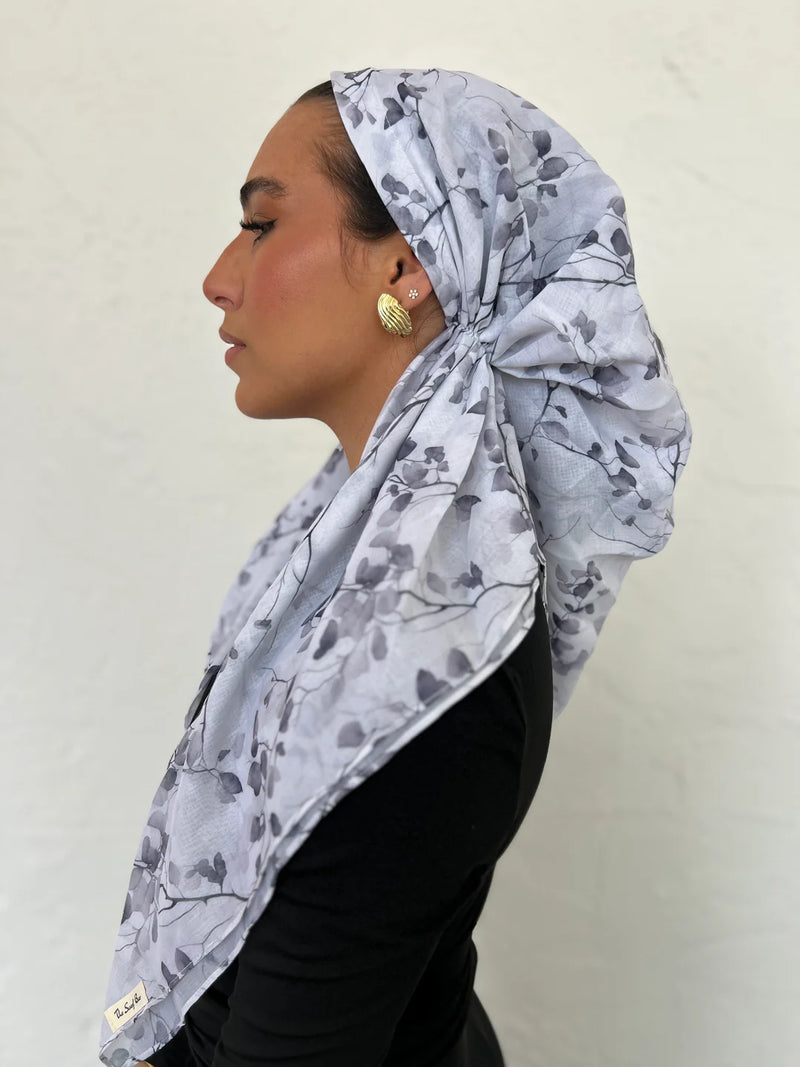 SCARF BAR  VERSATILE PRETIED WITH VELVET GRIP