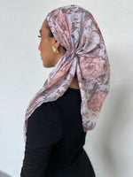 SCARF BAR  VERSATILE PRETIED WITH VELVET GRIP