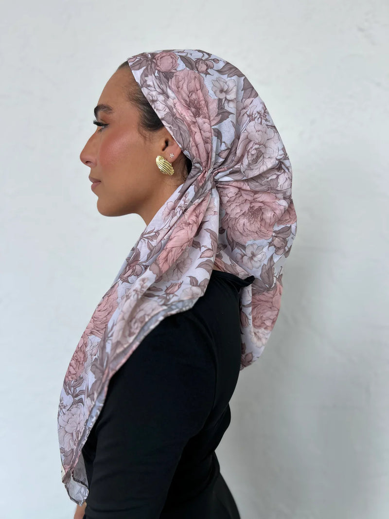 SCARF BAR  VERSATILE PRETIED WITH VELVET GRIP